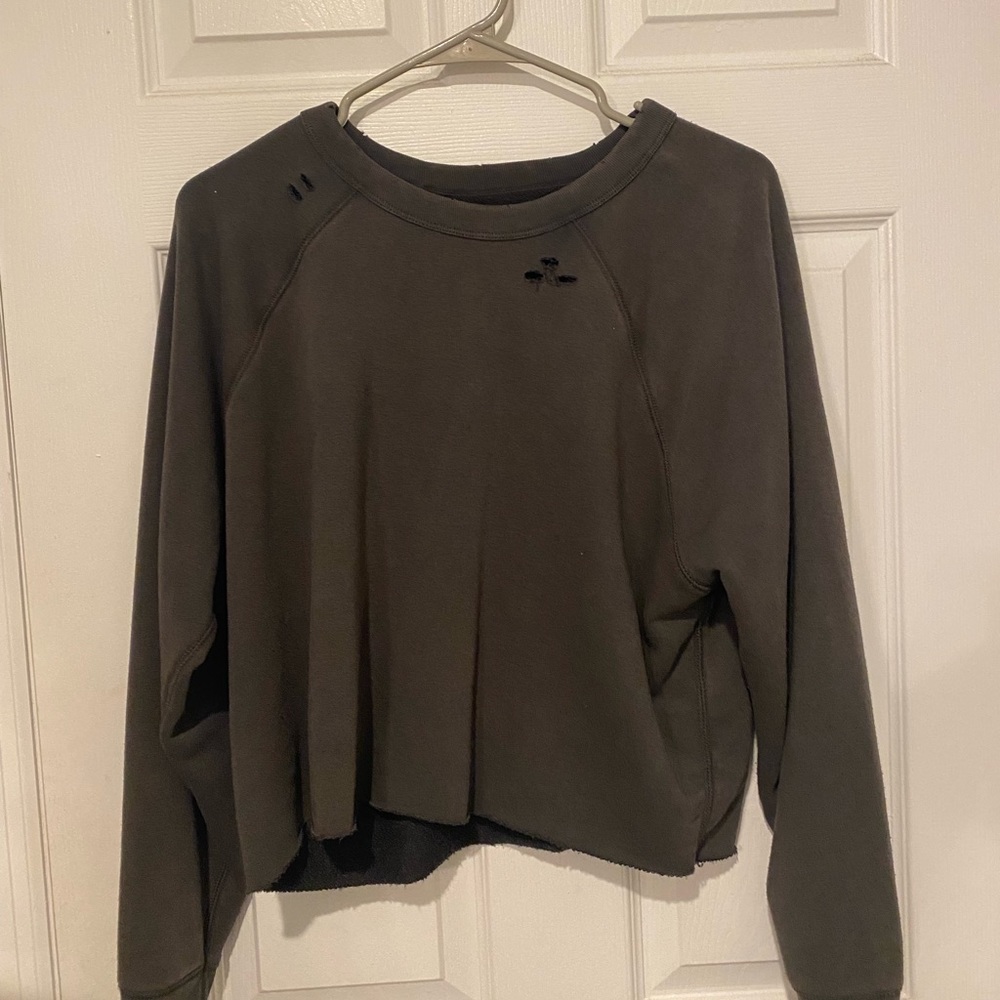 grey cropped distressed aerie crew neck